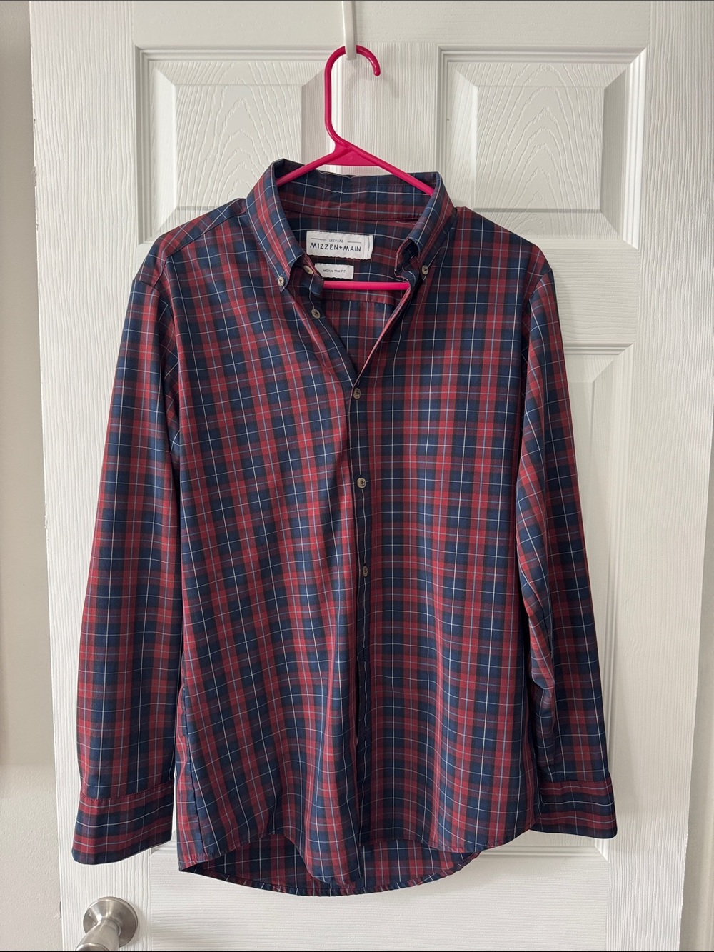 Mizzen+Main Red and Navy Plaid Button-Down Shirt - performance material